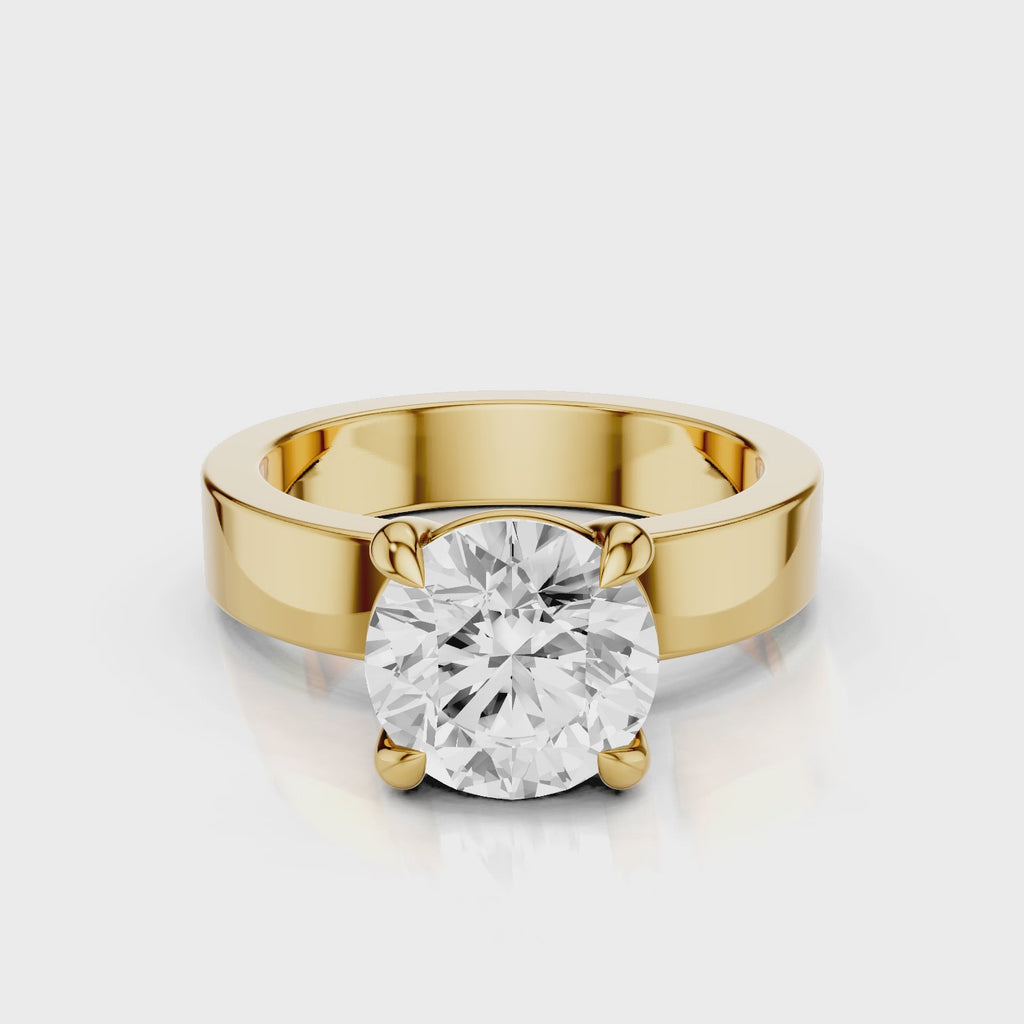 Round Diamond Cigar Band Yellow Gold